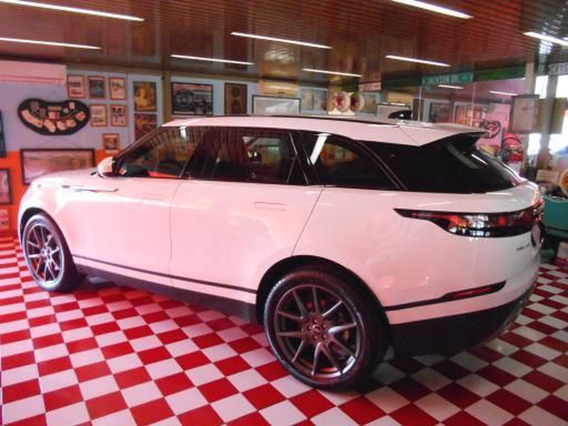 Land Rover Velar