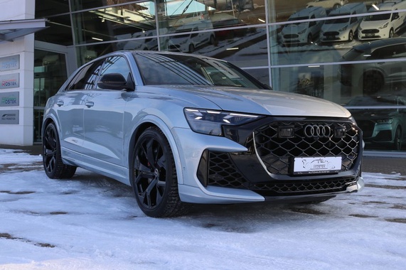 Audi RSQ8 2025
