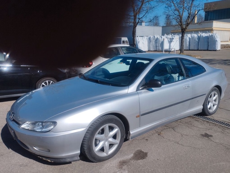 Peugeot 406