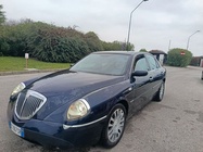 Lancia Thesis 2002