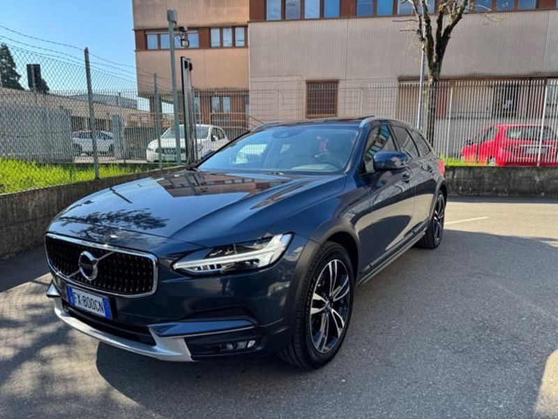 Volvo V90