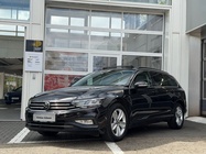 Volkswagen Passat 2023