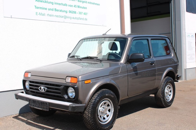 Lada Taiga