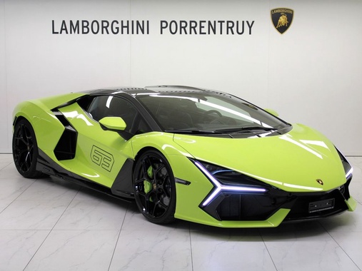 Lamborghini Revuelto 2026