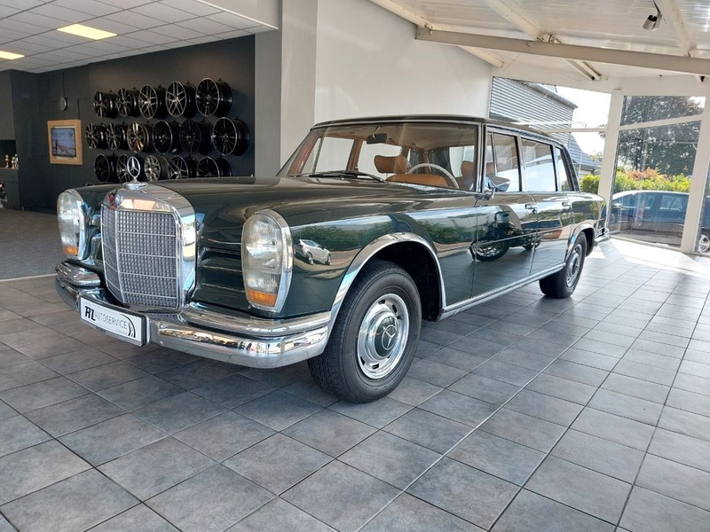 Mercedes-Benz 600