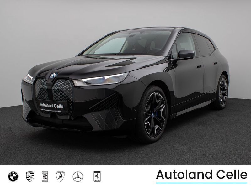 BMW iX