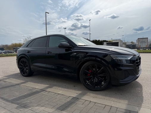 Audi Q8 2023