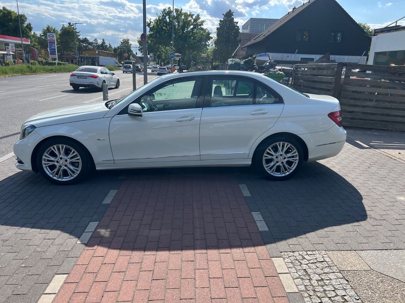Mercedes-Benz C-Class