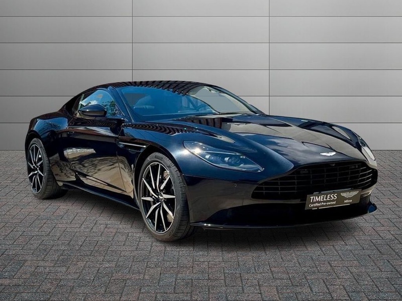 Aston Martin Vantage