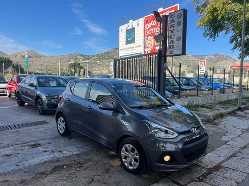 Hyundai i10 2015