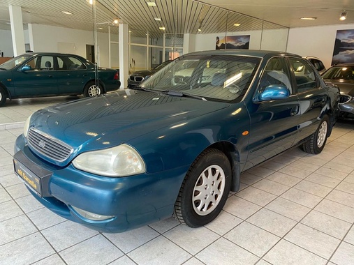 Kia Clarus 2001