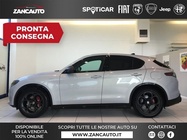 Alfa Romeo Stelvio 2025