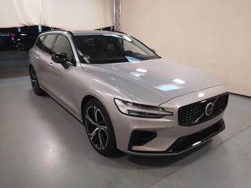Volvo V60 2024