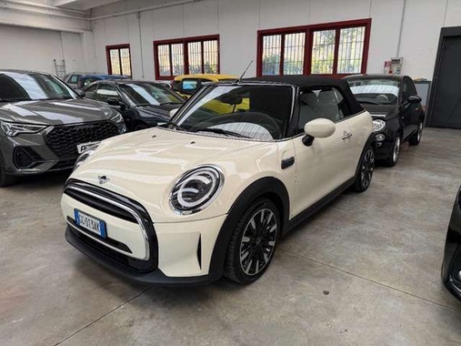 MINI Other 2021