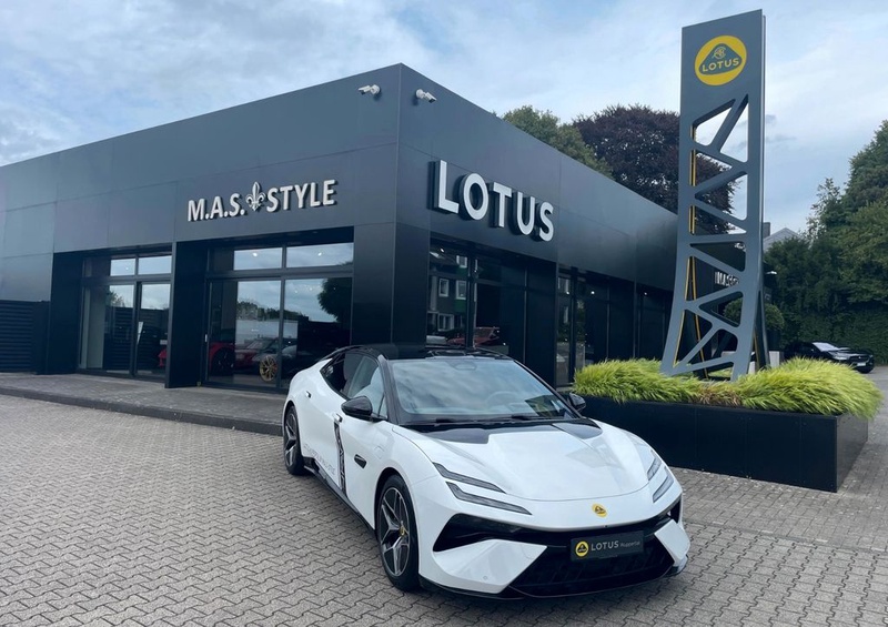 Lotus Emeya
