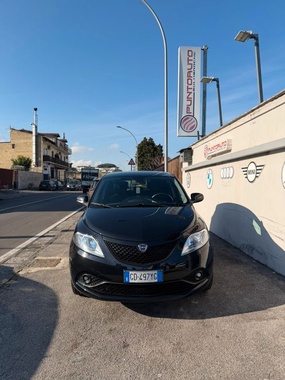 Lancia Ypsilon 2020