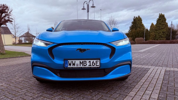 Ford Mustang Mach-E 2022