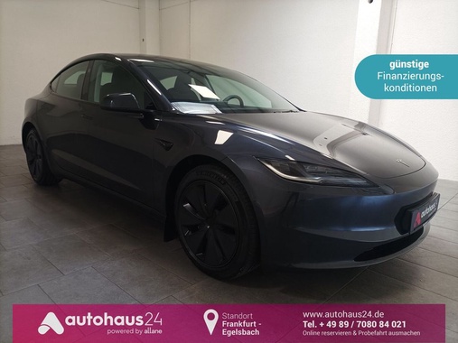 Tesla Model 3 2024