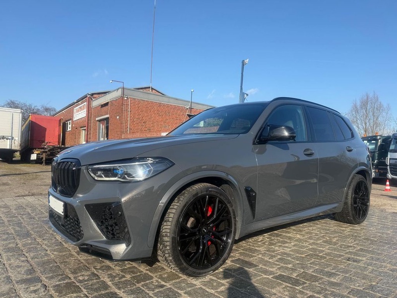 BMW X5M