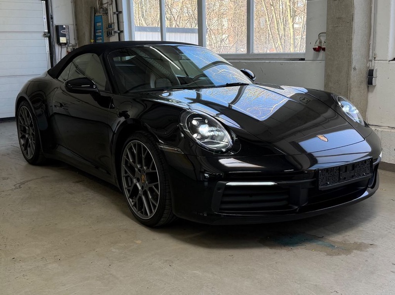 Porsche 992