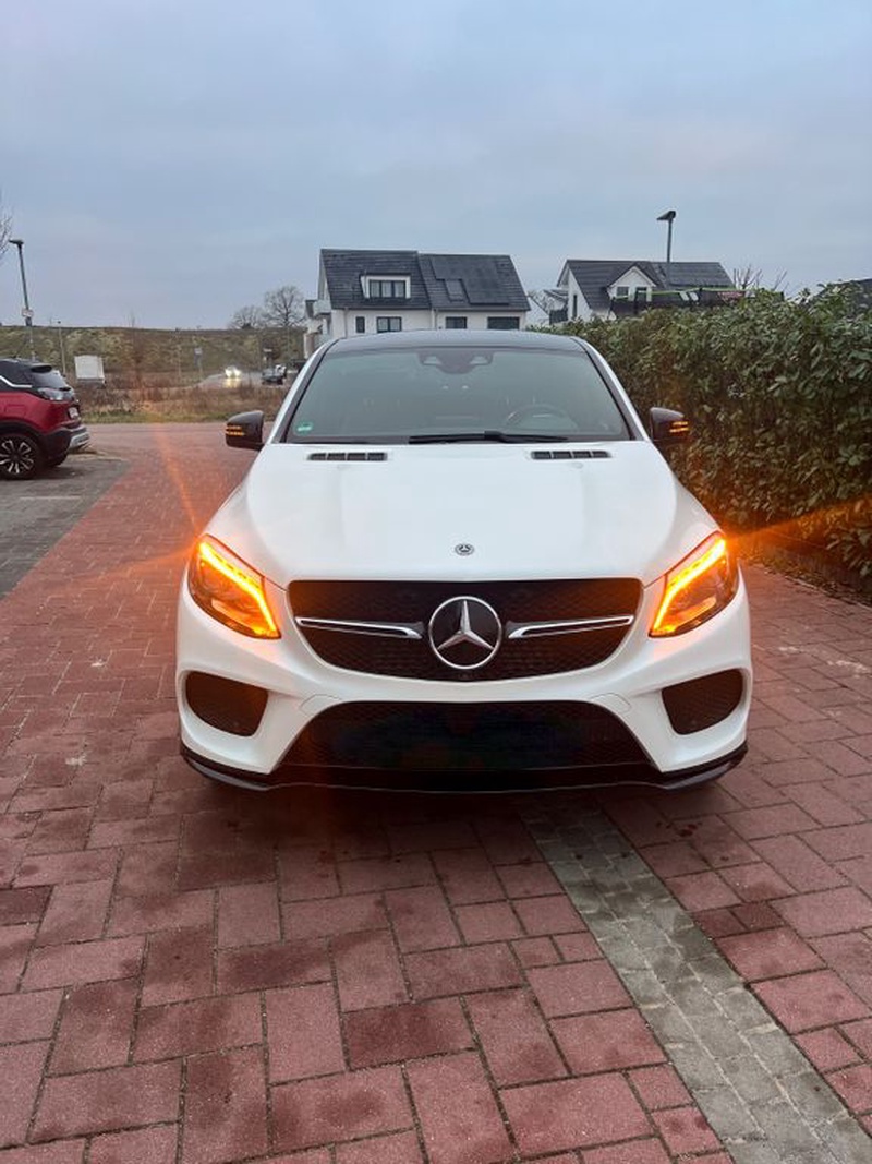 Mercedes-Benz GLE-Class