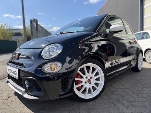Abarth 695 2022