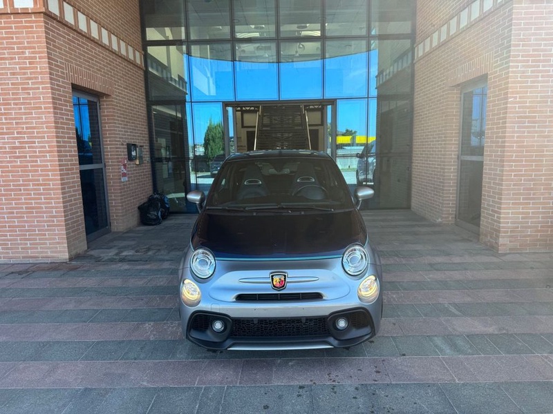 Abarth 695