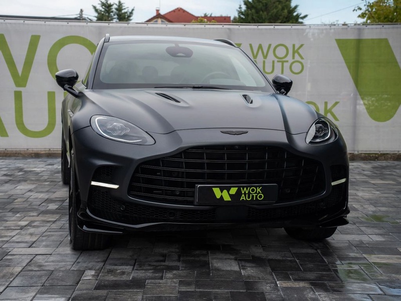 Aston Martin DBX