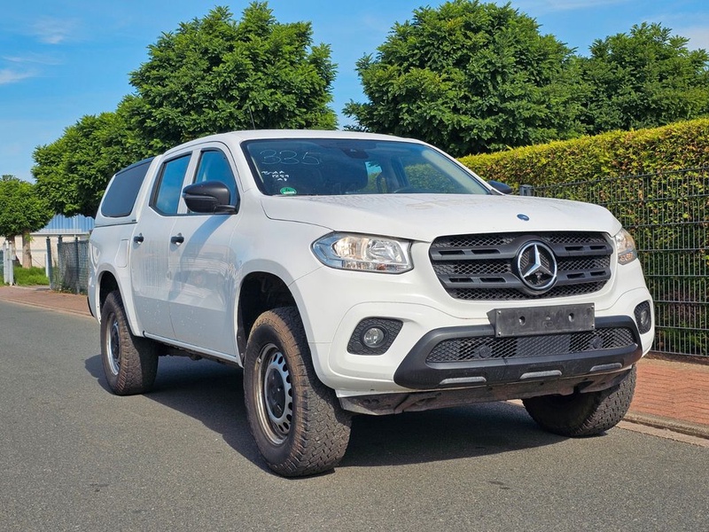 Mercedes-Benz X-Class
