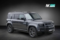 Land Rover Defender 2023