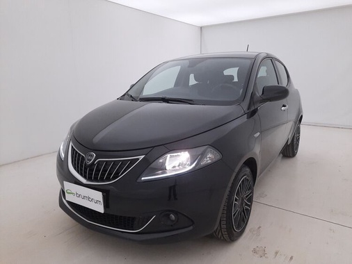 Lancia Ypsilon 2023