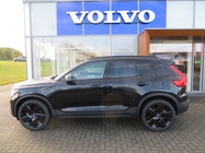 Volvo XC40 2025