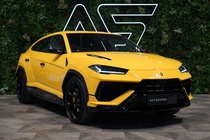Lamborghini Urus 2025