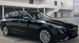 Mercedes-Benz C-Class 2022