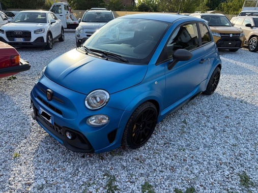 Abarth 595 2021
