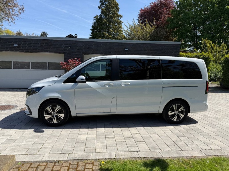 Mercedes-Benz V-Class