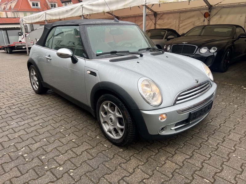 MINI Cabrio