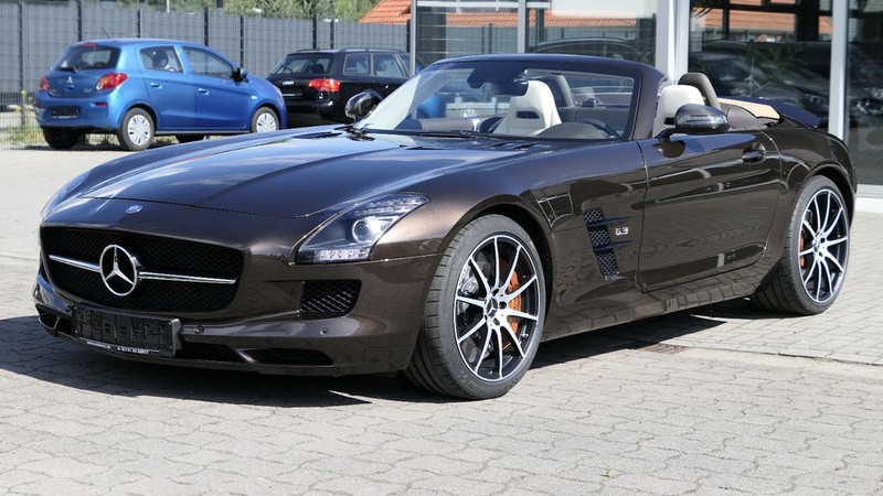 Mercedes-Benz SLS AMG