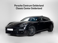 Porsche Panamera 2023