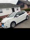 Peugeot 208 2012