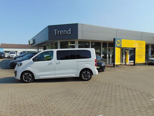 Opel Zafira 2022