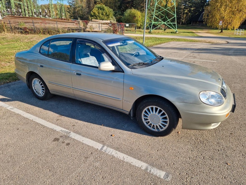 Daewoo Leganza