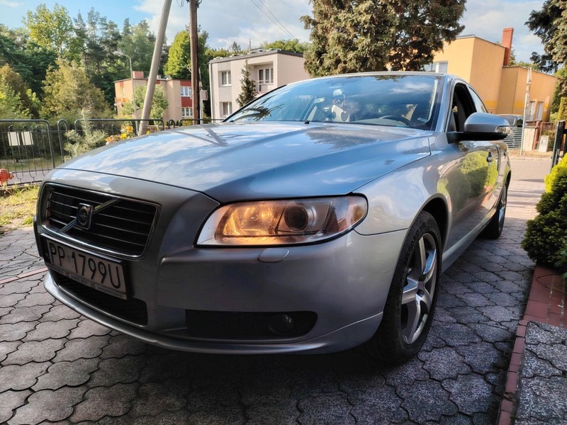 Volvo S80