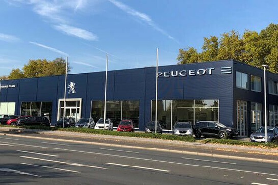 Peugeot 408 2024