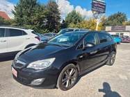 Opel Astra 2011