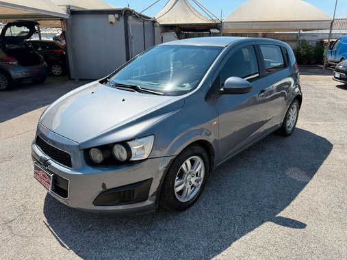 Chevrolet Aveo 2012