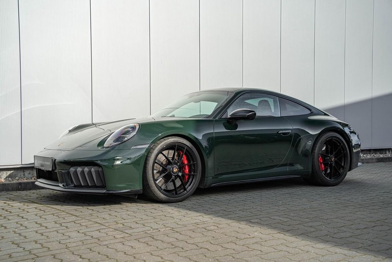 Porsche 992