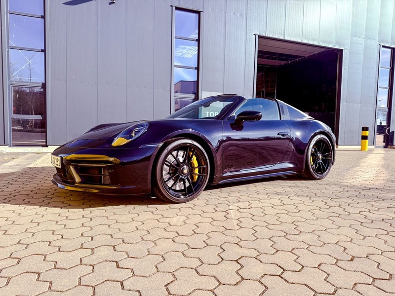 Porsche 992