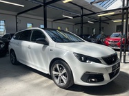 Peugeot 308 2021