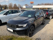Volvo XC40 2025